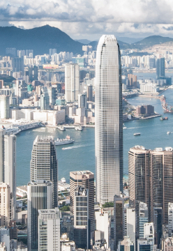 Partners Rosita Lau and Max Cross recognised as "Litigation Stars" in Benchmark Litigation guide